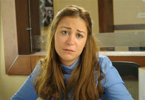 6 Hot Sexy Menna Shalabi Bikini Pics