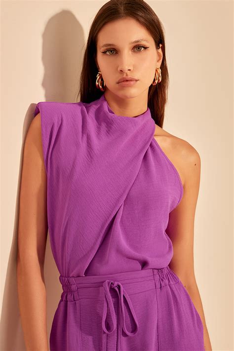 BLUSA GOLA TRANSPASSADA MEQUI ROXO