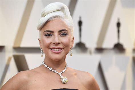 Lady Gaga Makeup Oscars 2019 | POPSUGAR Beauty UK