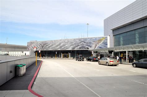 United Airlines to Open Newly Renovated Boarding Area at San Francisco