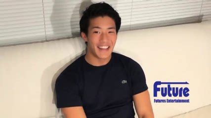 FUTURE YC A Muscular Tan Guy Enjoys Hot Service