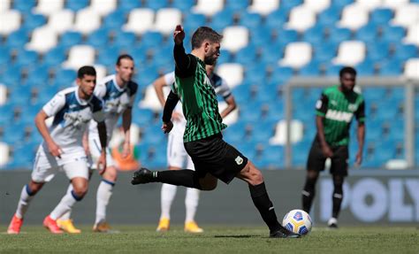 Serie A Sassuolo Atalanta 1 1 Muriel Stecca E Consegna Lo Scudetto