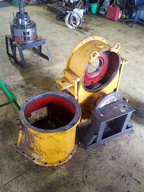 Капитальный ремонт АКПП колёсного погрузчика Lonking CDM860