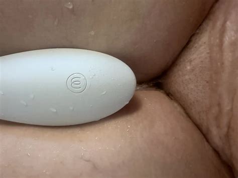 Teasing My Pussy With My Shower Head Amateur Porn Feat Cassidy Claire XHamster