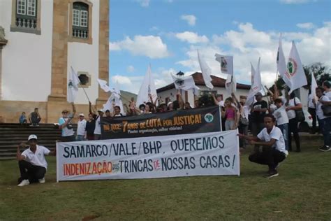 Marcha Dos Atingidos Percorre Ruas De Mariana Na Luta Por Direitos