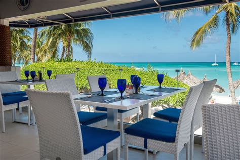 Azzurro Ristorante Italiano | Aruba | Giannisgroup.com