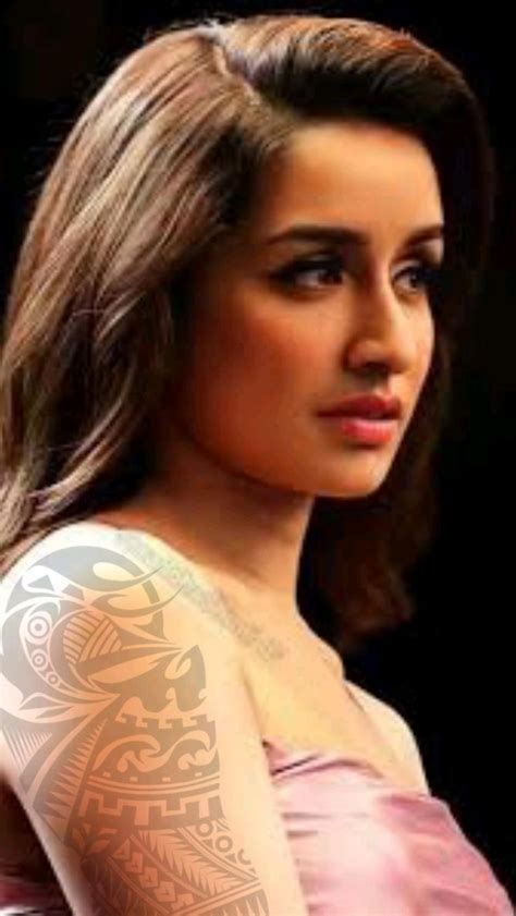 Shraddha kapoor hot tattóo Allu arjun hairstyle Bollywood hairstyles Hollywood actress photos