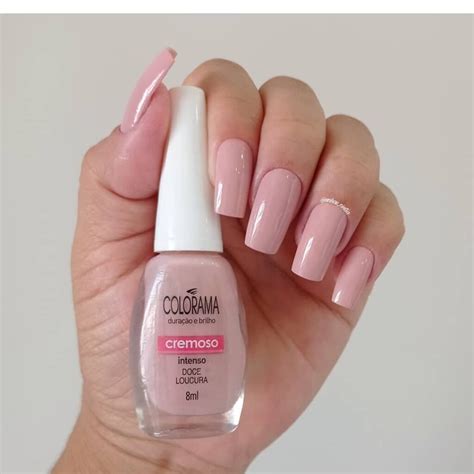 Unhas cor nude Descubra como arrasar no básico