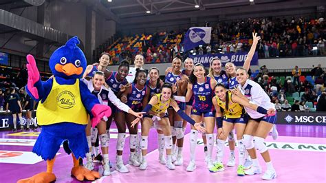 Volley A1 Femminile La Savino Del Bene Batte Netto Anche Vallefoglia