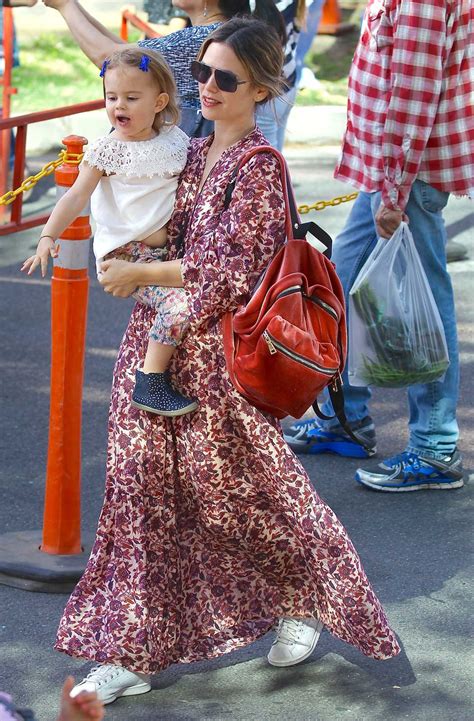 Rachel Bilson Was Seen With Her Daughter At The Farmers Market In