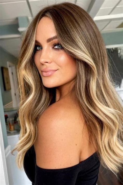 Dimensional Blonde With Money Piece Stunning Looks