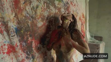 I SOGNI SOSPESI NUDE SCENES AZNude