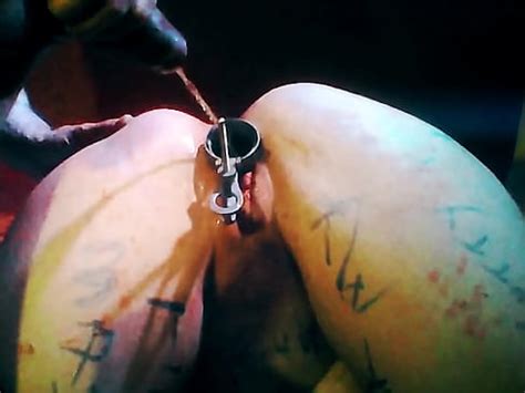 Hard Fuck And Piss With Speculum XNXX