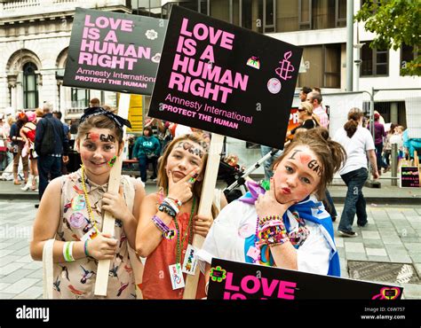 Giovani Gay Immagini E Fotografie Stock Ad Alta Risoluzione Alamy