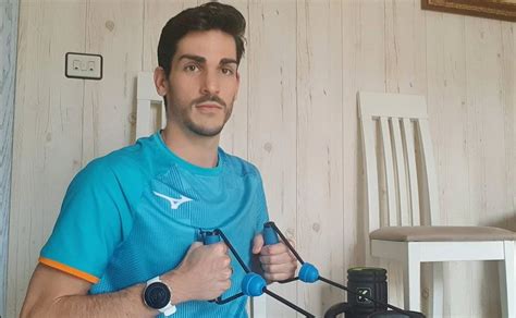 Atletismo La Pretemporada De Alberto Amezcua Ideal