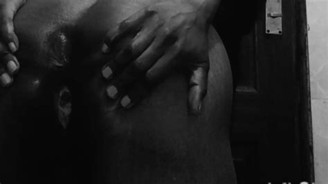 EBONY GAPPING HER TIGHT PUSSY Pornhub