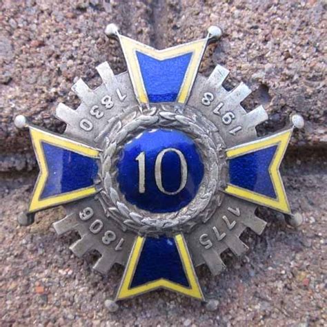 Polish Regimental Badges Polish Regimental Badge, Collectors Copy, 10th ...