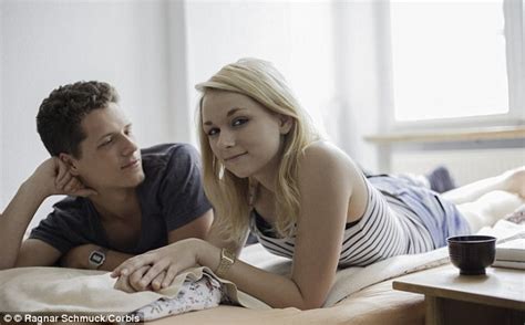 Valentine S Day 2013 8 Reasons Not To Panic About Your Sex Life By Tracey Cox Daily Mail Online