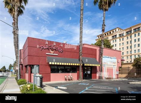 Pho Ha Noi Vietnamese Restaurant Cupertino California Usa Stock