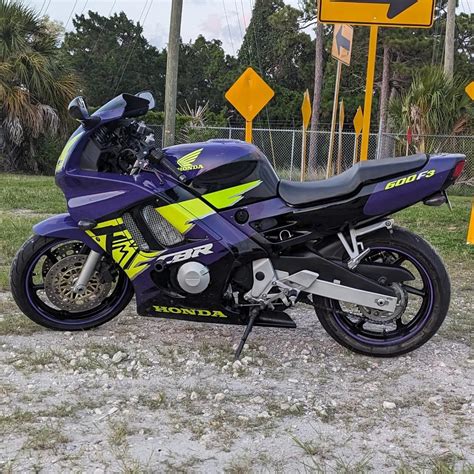 95' Honda CBR 600 F3 : r/motorcycle