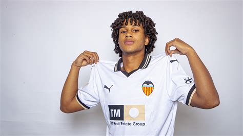 peter federico bio valencia cf
