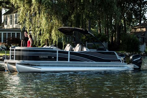 2018 Harris Grand Mariner 250 Pontoboot Kaufen - YachtWorld