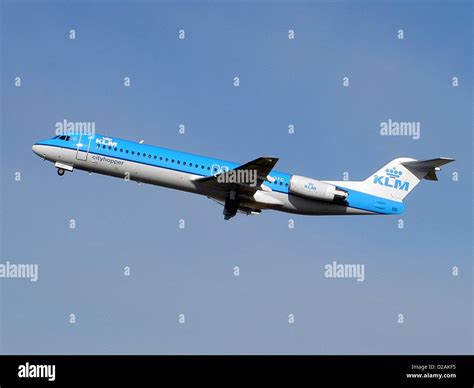 Klm Cityhopper Fokker 100 F 28 0100 Hi Res Stock Photography And Images