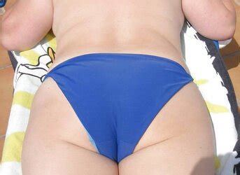 Big Boobed Mature Amatuer Posing In Bathing Suit ZB Porn