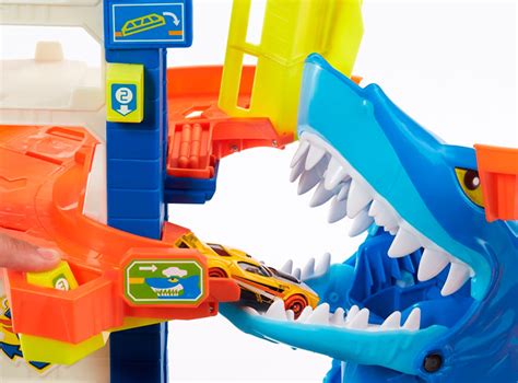 Ripley Set Hot Wheels City Ataque En La Ciudad Tibur N