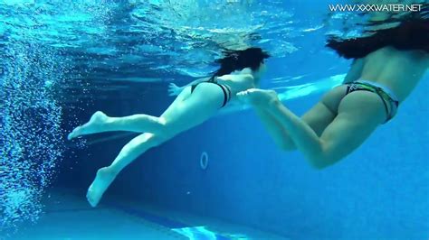 Diana Rius And Sheril Blossom Hot Lesbians Underwater