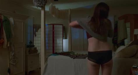 Naked Caroline Huey In Heartthrob