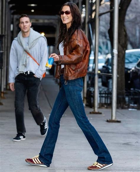 Adidas SL 72 🍫 Сдержанный дизайн и изящный силуэт уже давно покорили ...