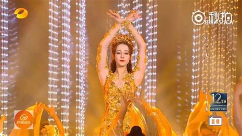 Soi nhan sắc Nữ thần Kim Ưng hot nhất lịch sử Cbiz