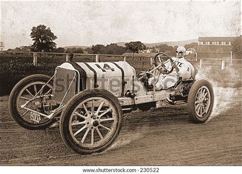 Photo De Stock Vintage Photo Race Car On Track 230522 Shutterstock