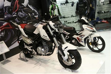 EICMA 2015 Benelli ra mắt Tornado Naked T mini naked bike cạnh tranh với MSX125 và Z125