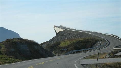 The Ten Scariest Bridges In The World