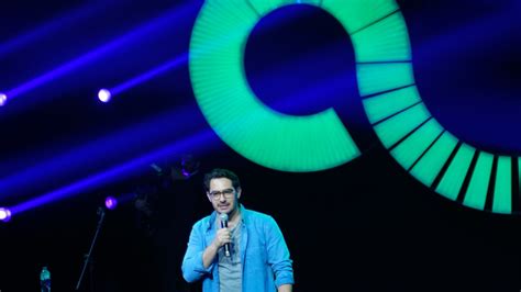 Sold Out Entertainment: The Story Behind Your Favorite Talents ...