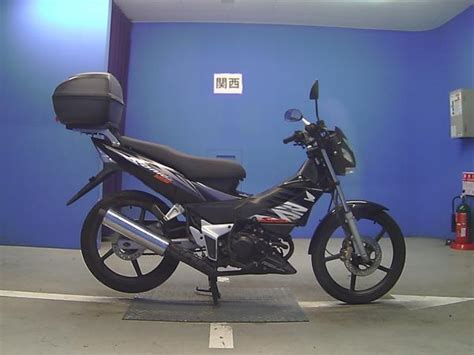 Мотоцикл нейкед байк naked bike Honda SONIC 125 купить в Екатеринбурге по цене 93000 Группа