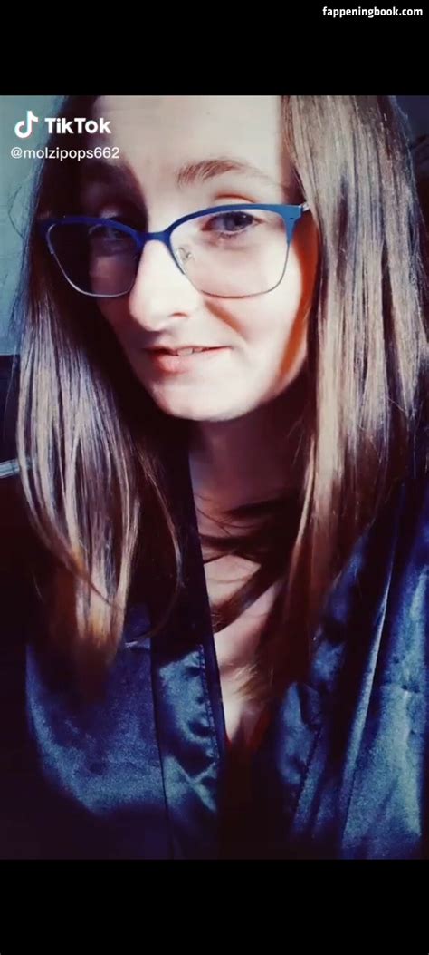 Molzipops Nude OnlyFans Leaks Fappening FappeningBook