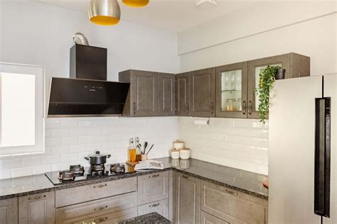 Glossy White Subway Kitchen Tile Design In Ceramic | Livspace