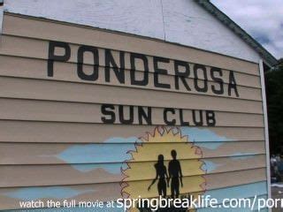 Naked Girls Outside Hotntubes