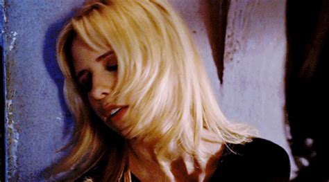 Hot Chicks With Superpowers Buffy The Vampire Slayer 3x17 ENEMIES