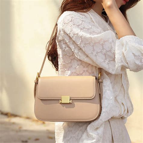 BBS 03ND NUDE KHALES SHOULDER AND CROSSBODY BAG When Classy Meets Classic