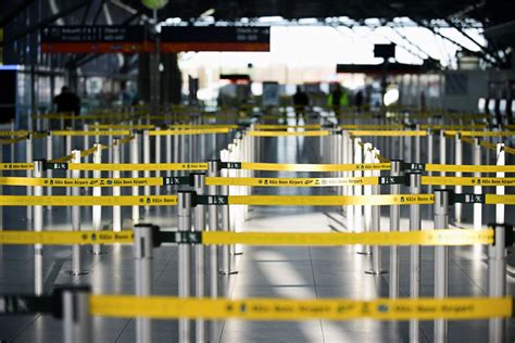 German employers, union agree in principle to end airport security