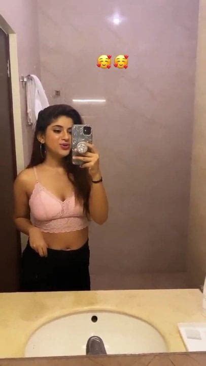 Kostenlose Tits Lingerie Porno Videos Von Xhamster