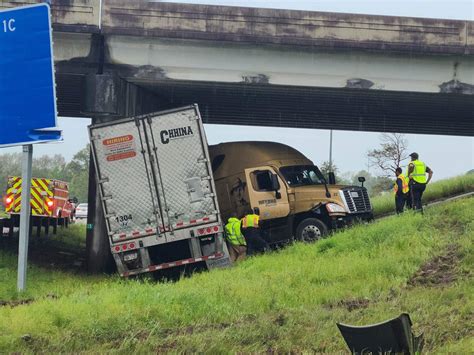 BREAKING: I-20 Traffic Nightmare Unfolds With Shocking Accident Scene Revealed