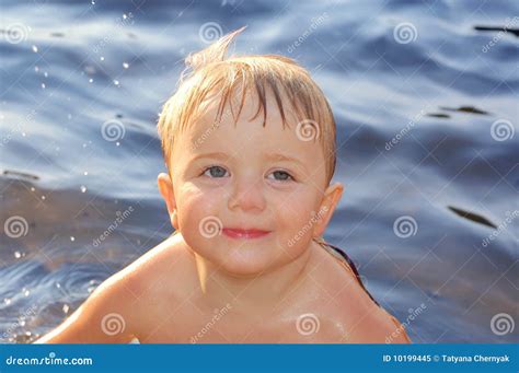 Wet Scratched Nose Stock Image Image Of Swimming Toddler 10199445