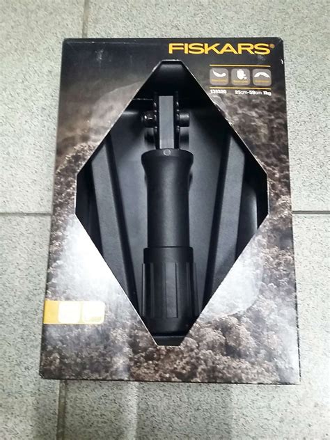 Купить лопата FISKARS складная 1000621 131320 / 1000621 в интернет ...