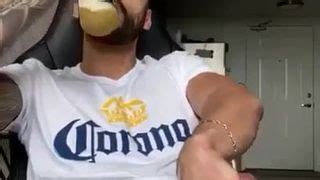 Punhetando E Gozando No Carro Gay Outdoor Cock Porn C Xhamster