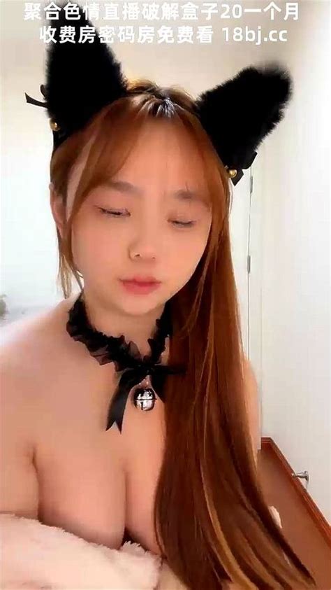 Watch 极品微胖小妹深夜放毒跟狼友互动撩骚听指挥全裸自慰揉奶玩逼浪叫呻吟不止特写展示骚穴抠逼尿尿真刺激直播 中国 直播 Bbw Porn SpankBang